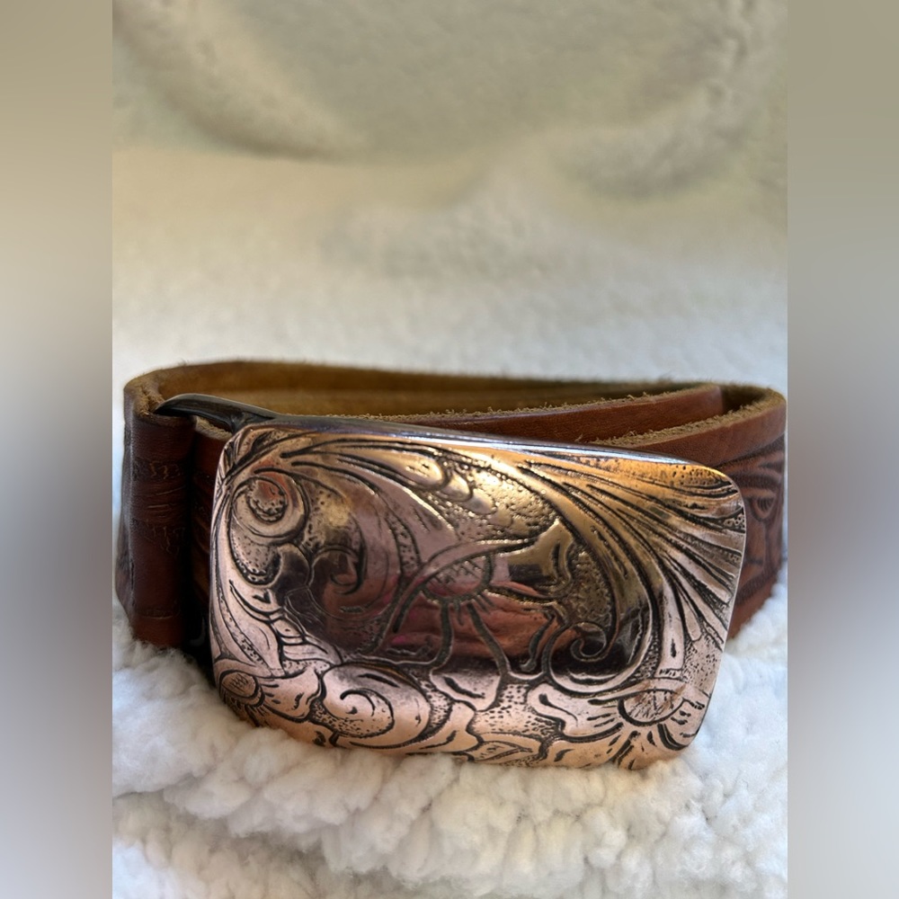 Wow! Copper engraved buckle and embossed leather belt